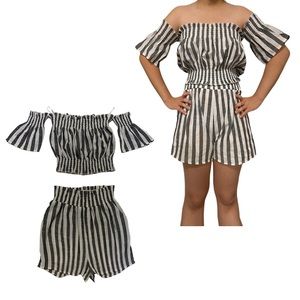 Copper Closet Off The Shoulder Cropped Smocked Top(S)and Shorts(L) Set